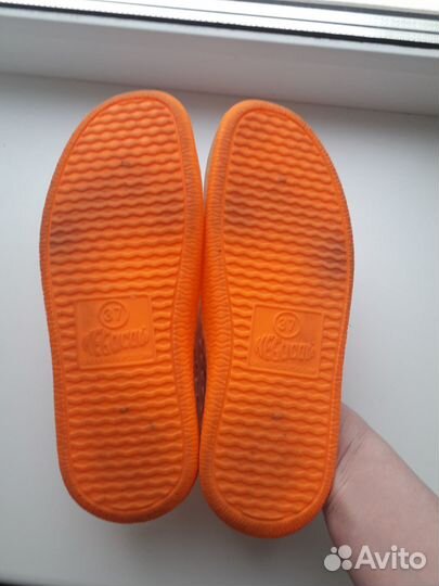 Аквашузы (тапочки для моря/бассейна)