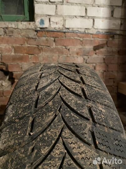 Maxxis Victra SUV M+S 225/65 R17