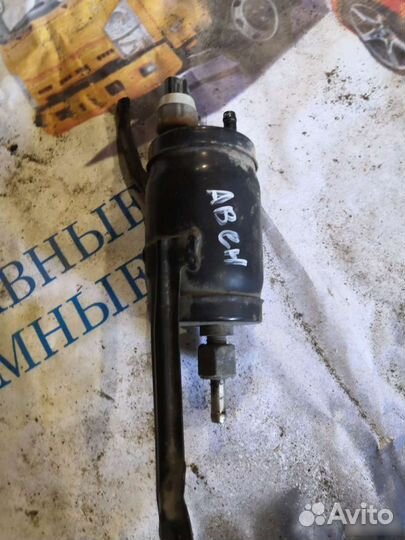 Топливный фильтр Toyota avensis t22