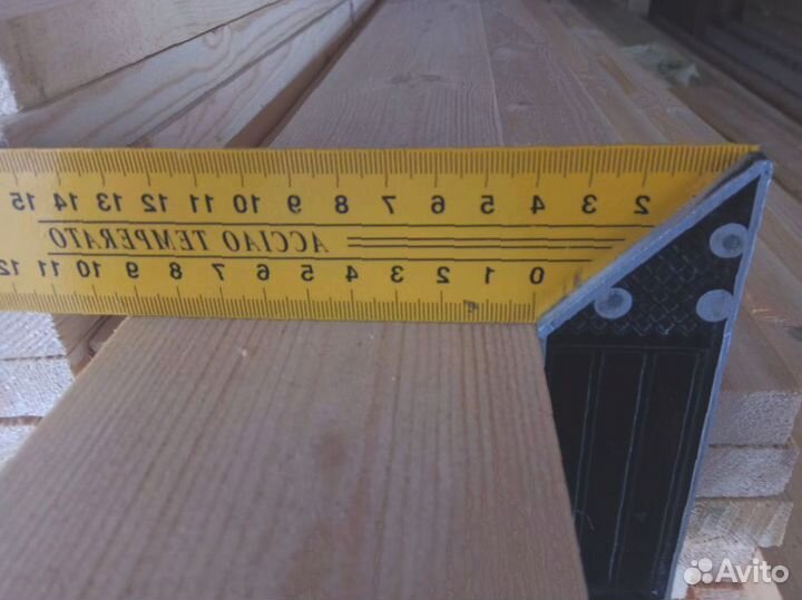 Качественные доски из сосны для уютного интерьера