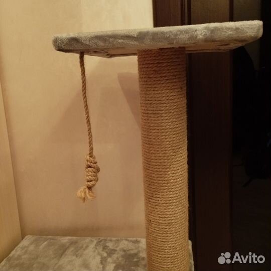 Домик для кошки с когтеточкой