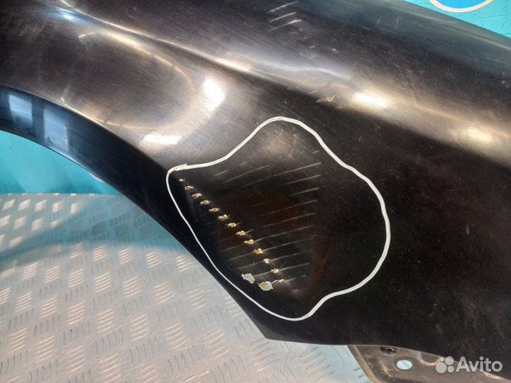 Крыло Volkswagen Passat B7 (Дефект)