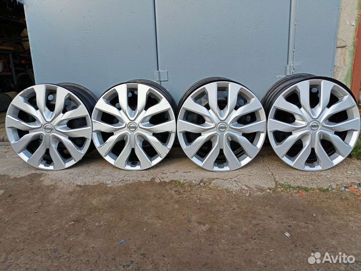 Диски стальные Nissan X-Trail r17