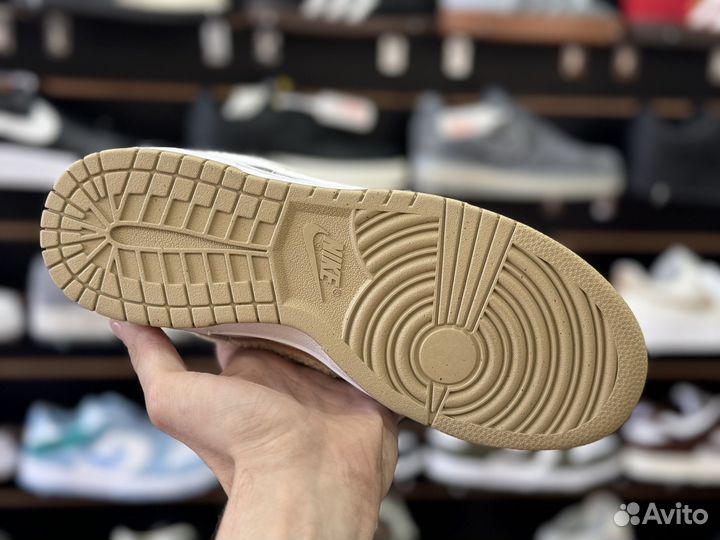 Кроссовки Nike dunk low