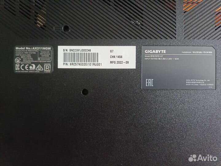 Ноутбук Gigabyte G7