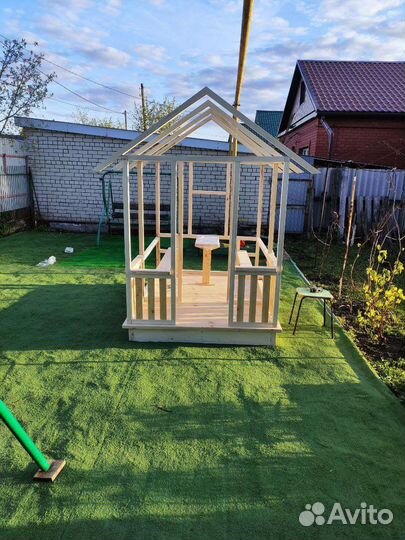 Детский домик для детской игровой площадки