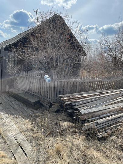 Дом 36,6 м² на участке 12,8 сот.