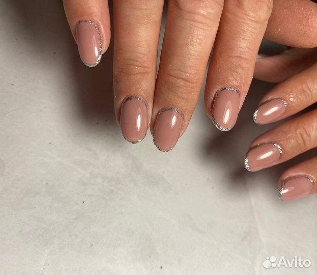 Маникюр на дому