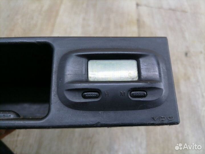 Часы Mazda 323 BJ zlde 1998