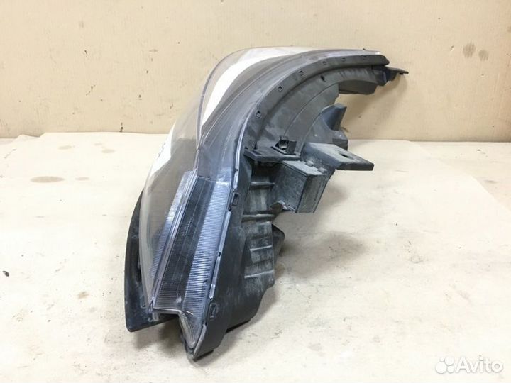 Фара передняя правая Kia Rio 4 FB 2020