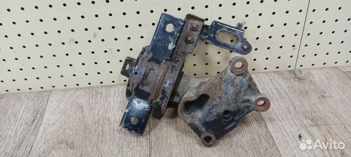 Подушка опора двигателя Kia Rio 2 2006-2011