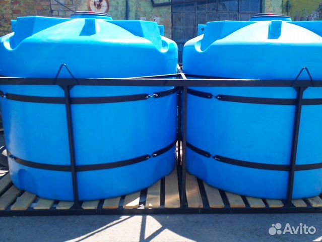 Емкость под воду кас в обрешетке