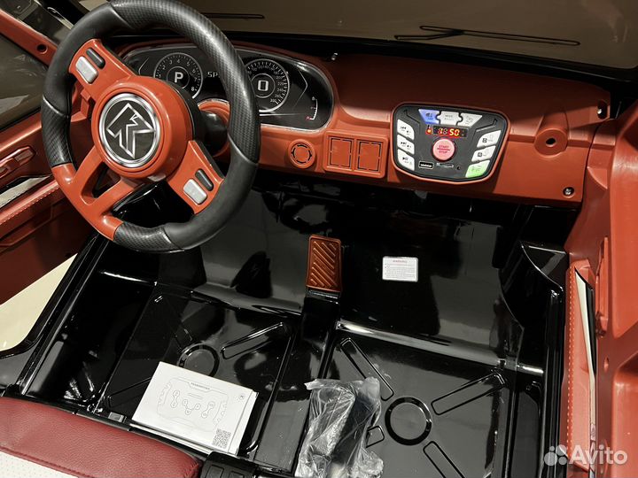 Детский электромобиль