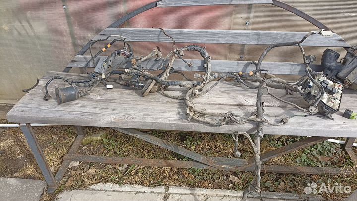 Корпус воздушного фильтра мазда 626