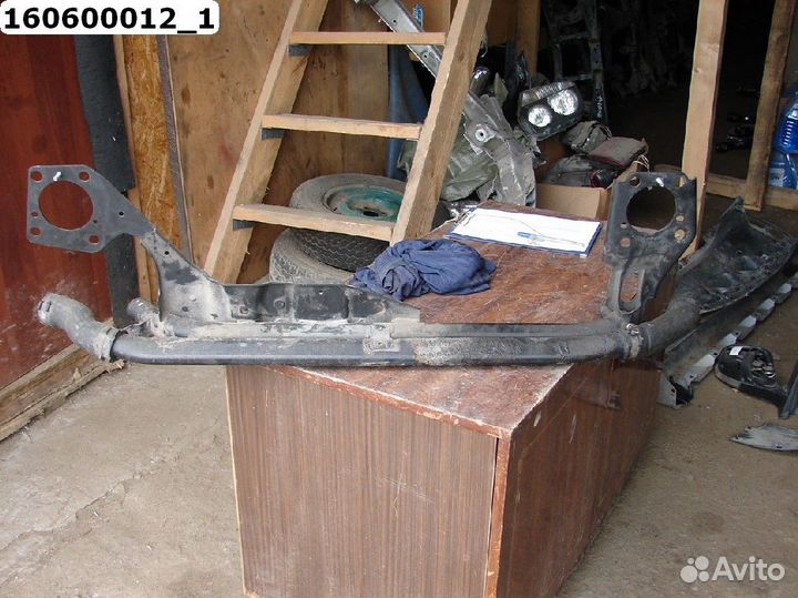 Балка передняя поперечная Audi A4 B6