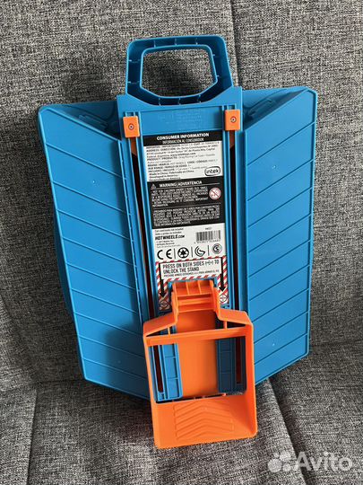 Hot wheels потртативный кейс