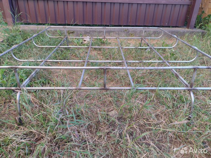 Багажник на крышу автомобиля