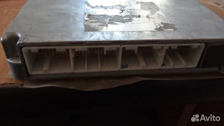 2750367341 Тойота блок управления бу