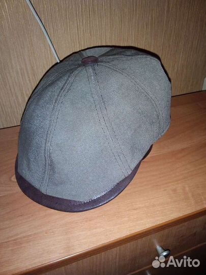 Новая кепка 60-62 размера,хаки