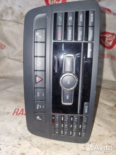 Блок управления магнитолой Mercedes-Benz Cla