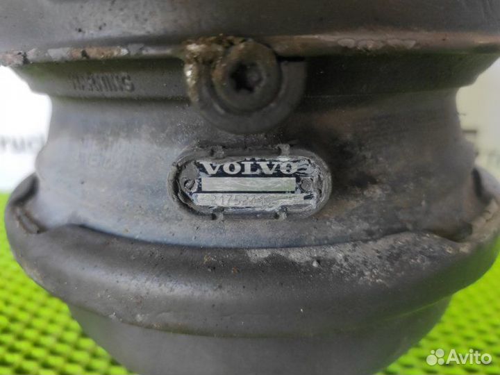 Энергоаккумулятор передний правый Volvo Fh 4