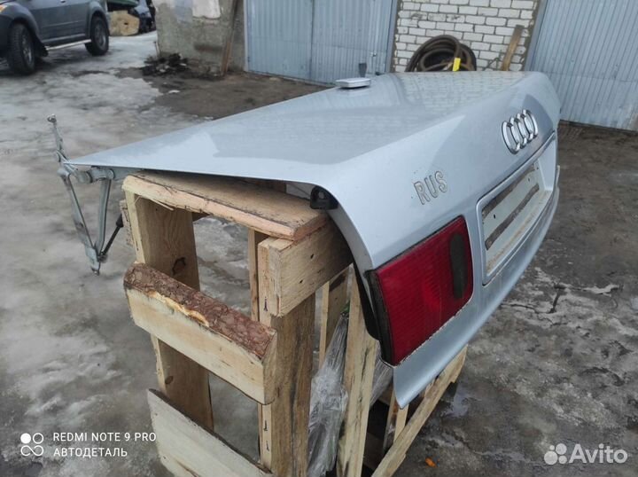 Крышка багажника ауди а8 D2