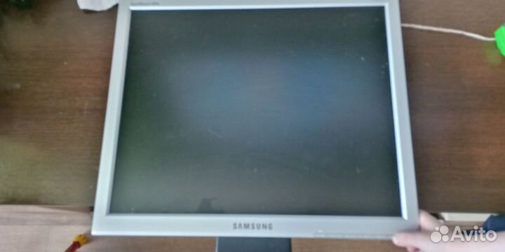Монитор Samsung не рабочий