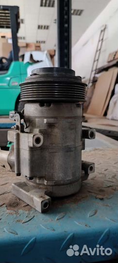 Компрессор кондиционера grand starex