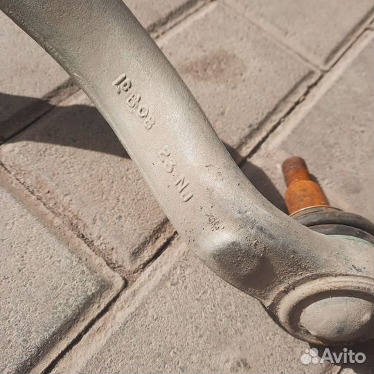 Рычаг на BMW