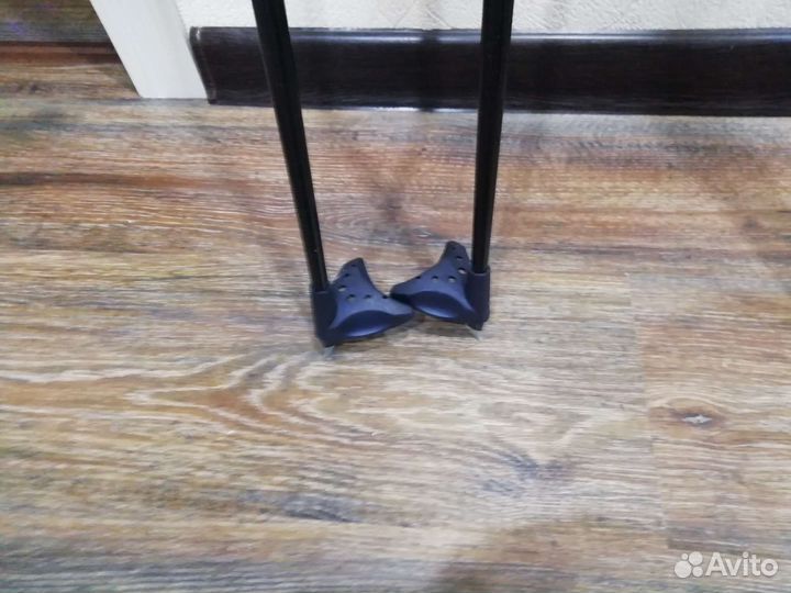 Лыжи палки и ботинки