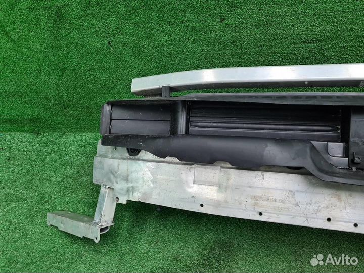 Усилитель переднего бампера BMW X5