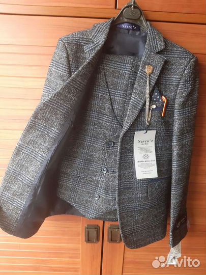 Костюм детский новый