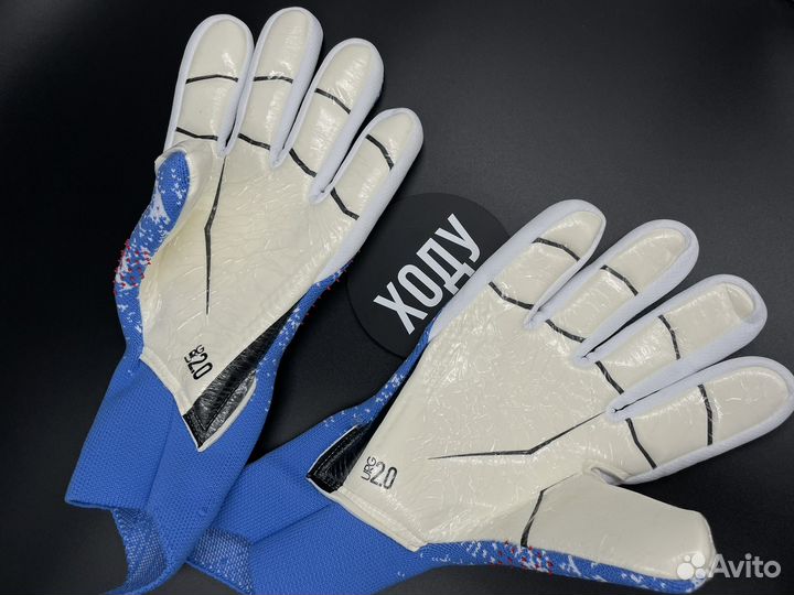 Вратарские перчатки adidas predator