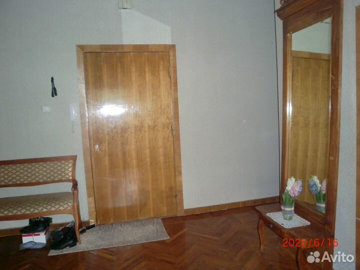 Зеркало с консолью