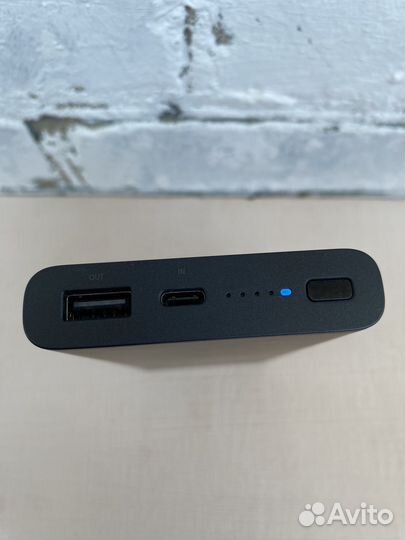 Повербанк с беспроводной зарядкой