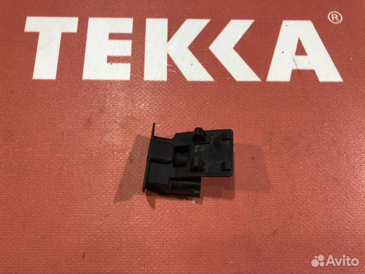 Форсунка омывателя лобового стекла бмв Х1 Е84