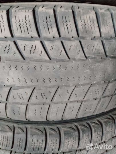 Triangle Snow-LL01 225/60 R16