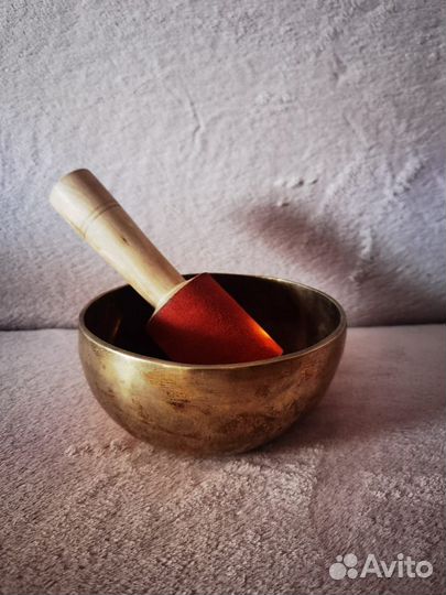 Поющая чаша