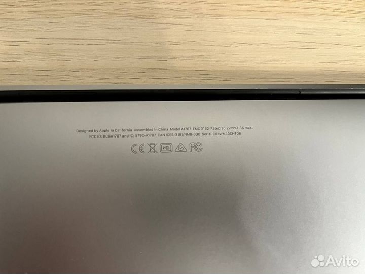 MacBook Pro 15 i7 16gb 512gb Radeon 560 4Gb Touch