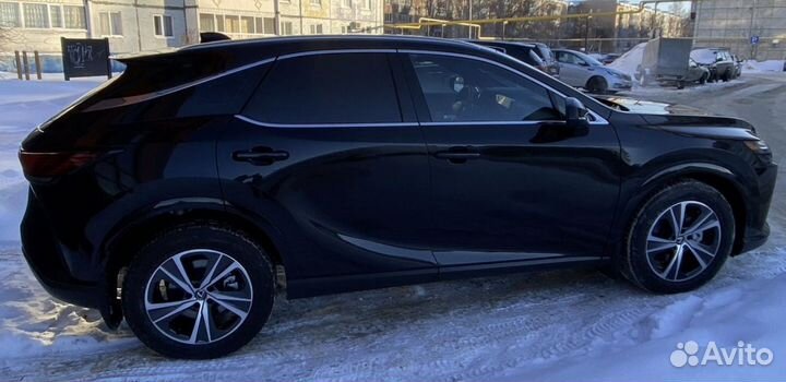 Lexus RX 2.4 AT, 2023, 300 км