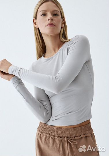 Лонгслив Sela новый