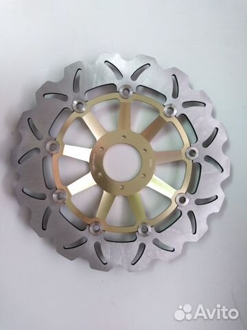 Диск тормозной передний лепестковый на Honda CBR R
