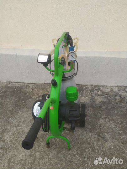 Доильный аппарат для коров