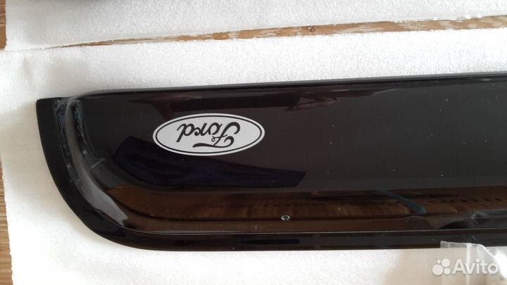 Дефлекторы окон Ford Ranger задние 1554007