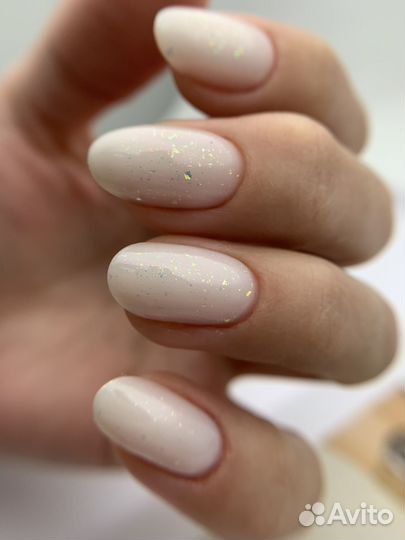 Мастер маникюра