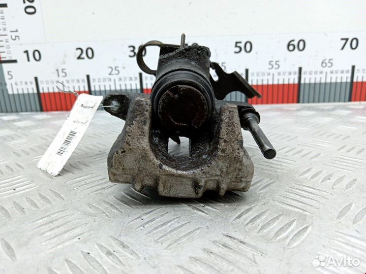 Суппорт задний левый для Volkswagen Passat 5 GP