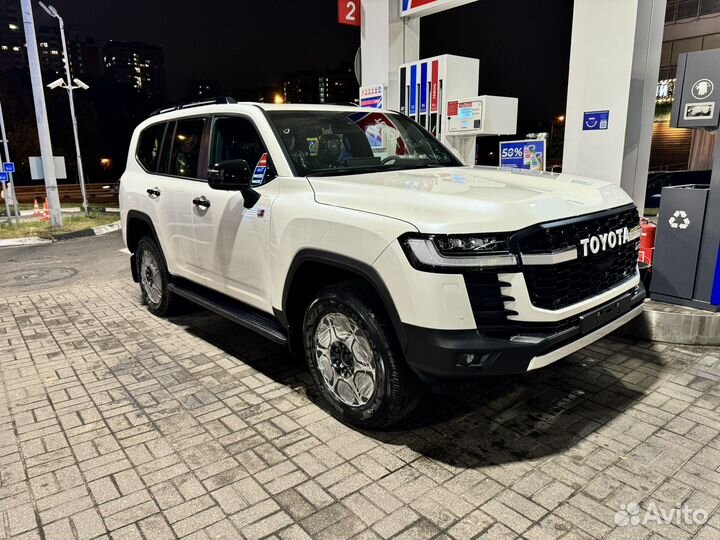 Toyota Land Cruiser 3.5 AT, 2024, 12 км