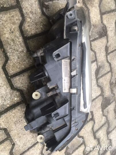 Фара на Бмв 730