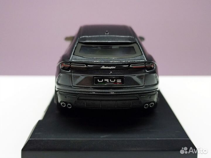 1:43 Lamborghini Urus 2018