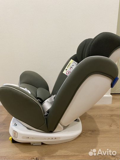 Автокресло Happy Baby Unix Isofix